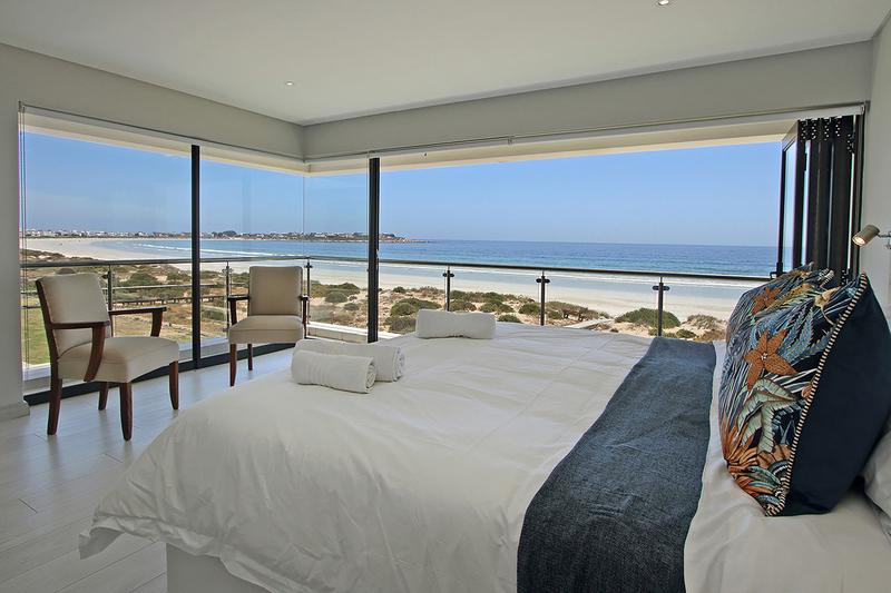 6 Bedroom Property for Sale in Golden Mile Western Cape